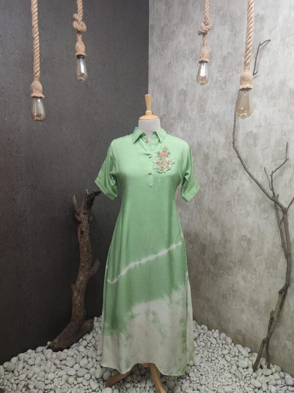 A line straight cut kurti | Jenrobe by Jasveen