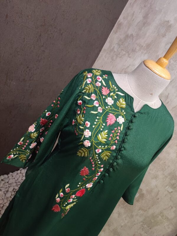 Viscose Crepe Long Kurti | Jenrobe - Image 5