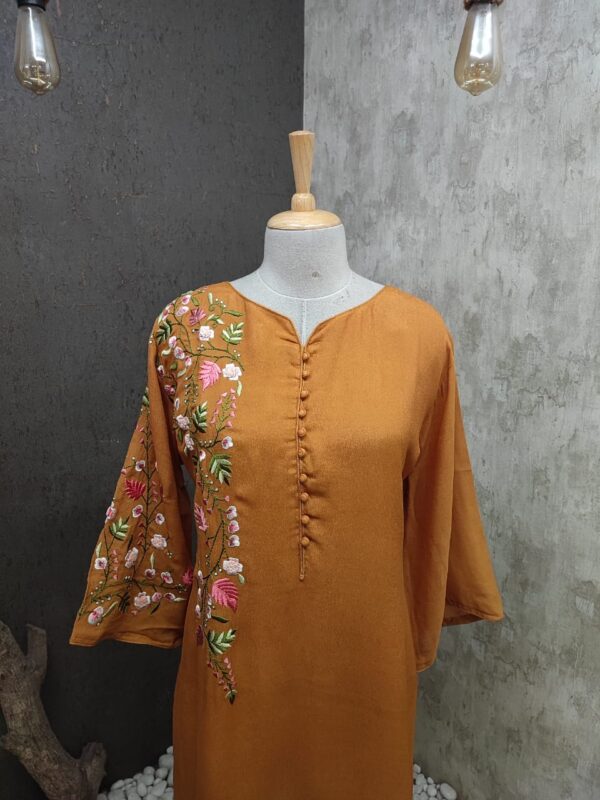 Viscose Crepe Long Kurti | Jenrobe - Image 7
