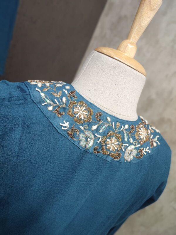 Pure Habutai Viscose Indo-western 3 Piece Set | Jenrobe - Image 9