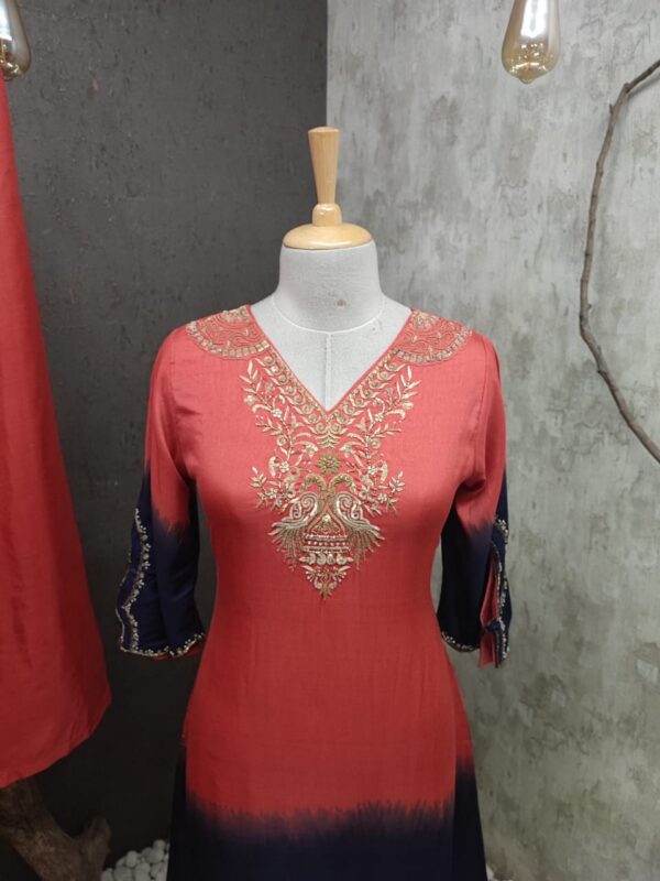 Pure Russian Silk Suit | Jenrobe - Image 5