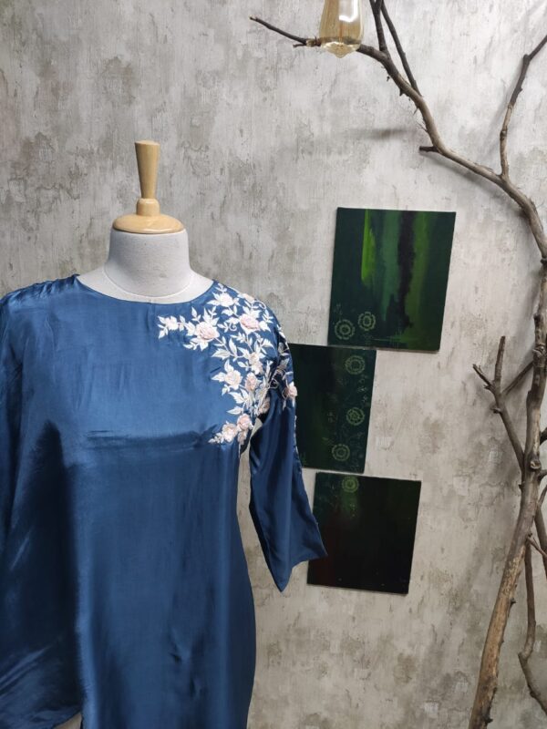 Russian Silk Indo-western 2 piece | Jenrobe - Image 2