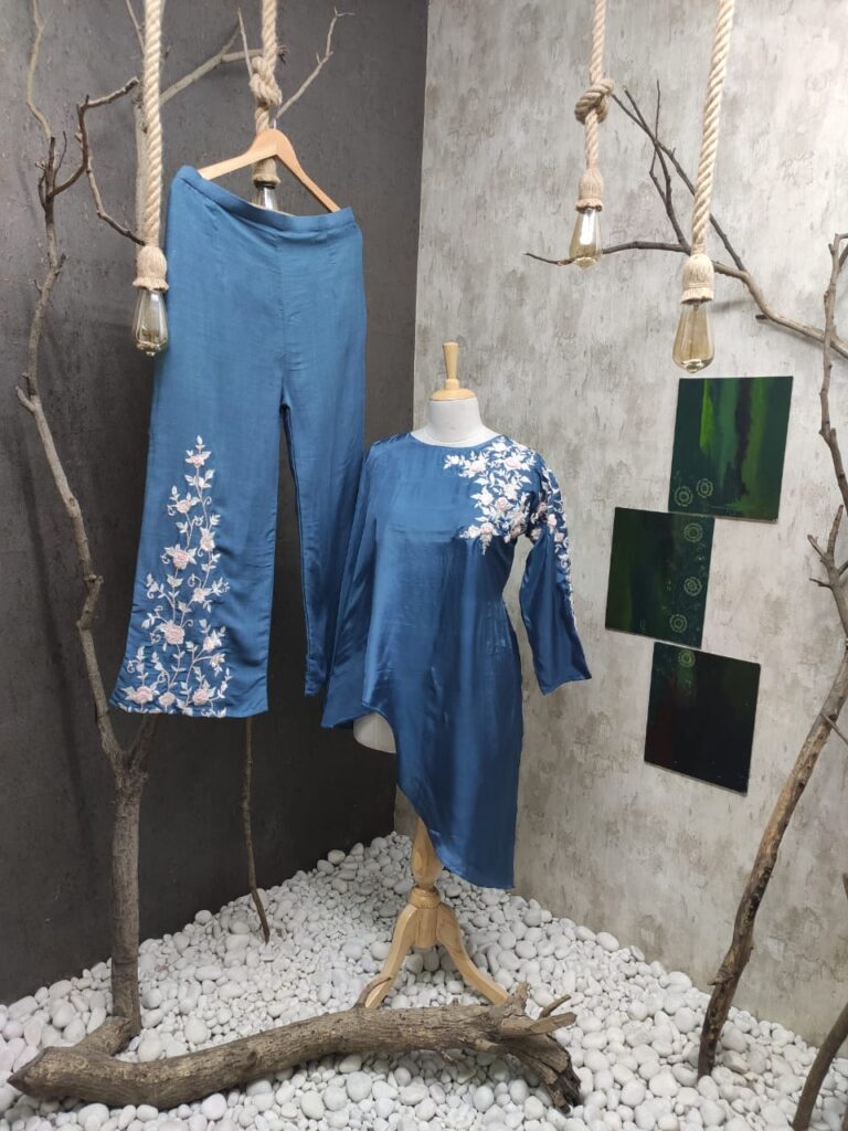 Russian Silk Indo-western 2 piece | Jenrobe